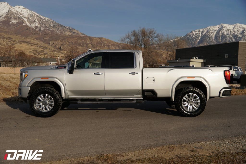 Used 2022 GMC Sierra 3500 Denali image 7