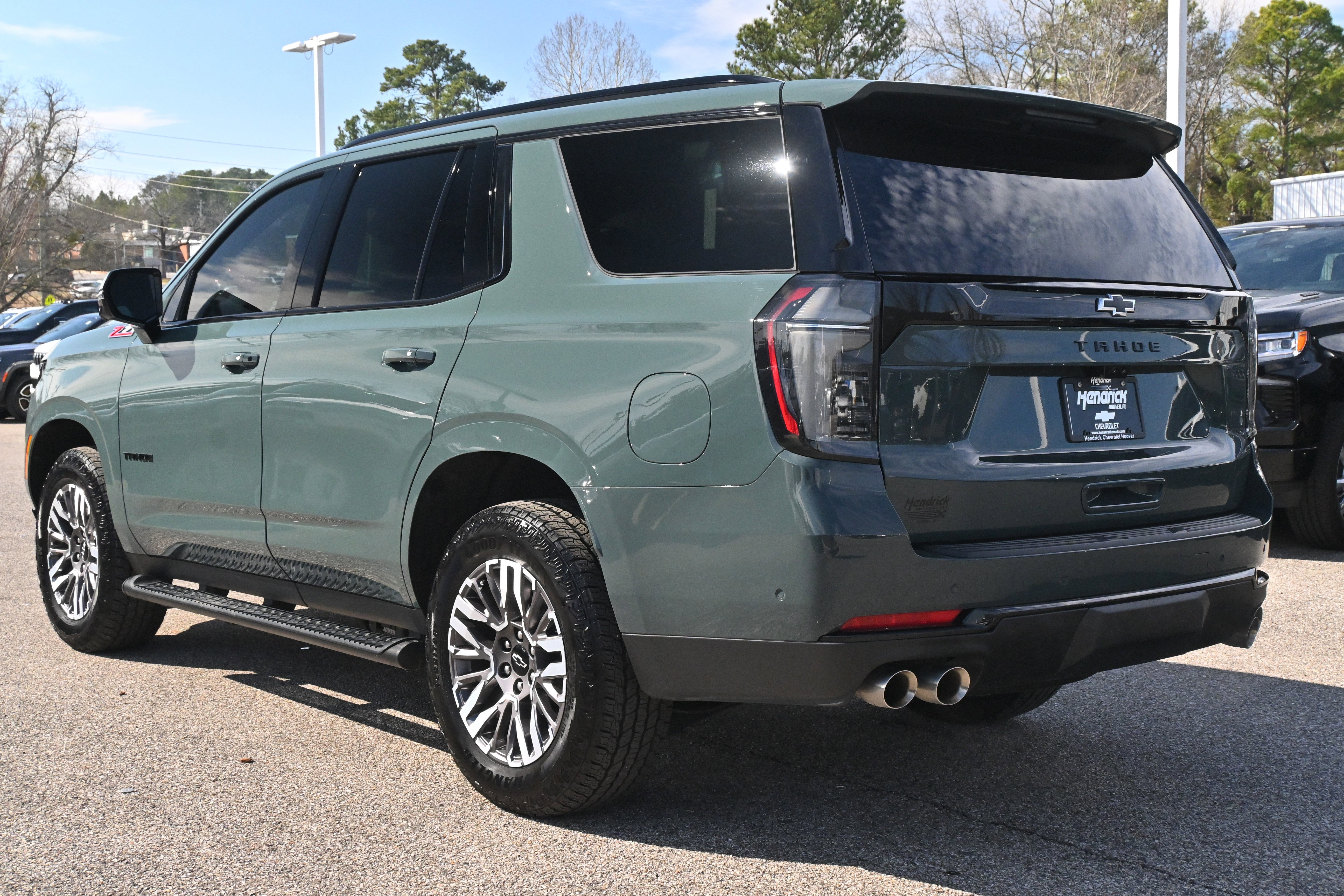 Used 2025 Chevrolet Tahoe Z71 w/ Z71 Off-Road Package image 13