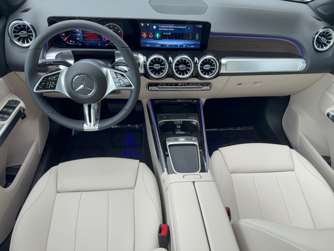 Used 2026 Mercedes-Benz GLB 250 image 17
