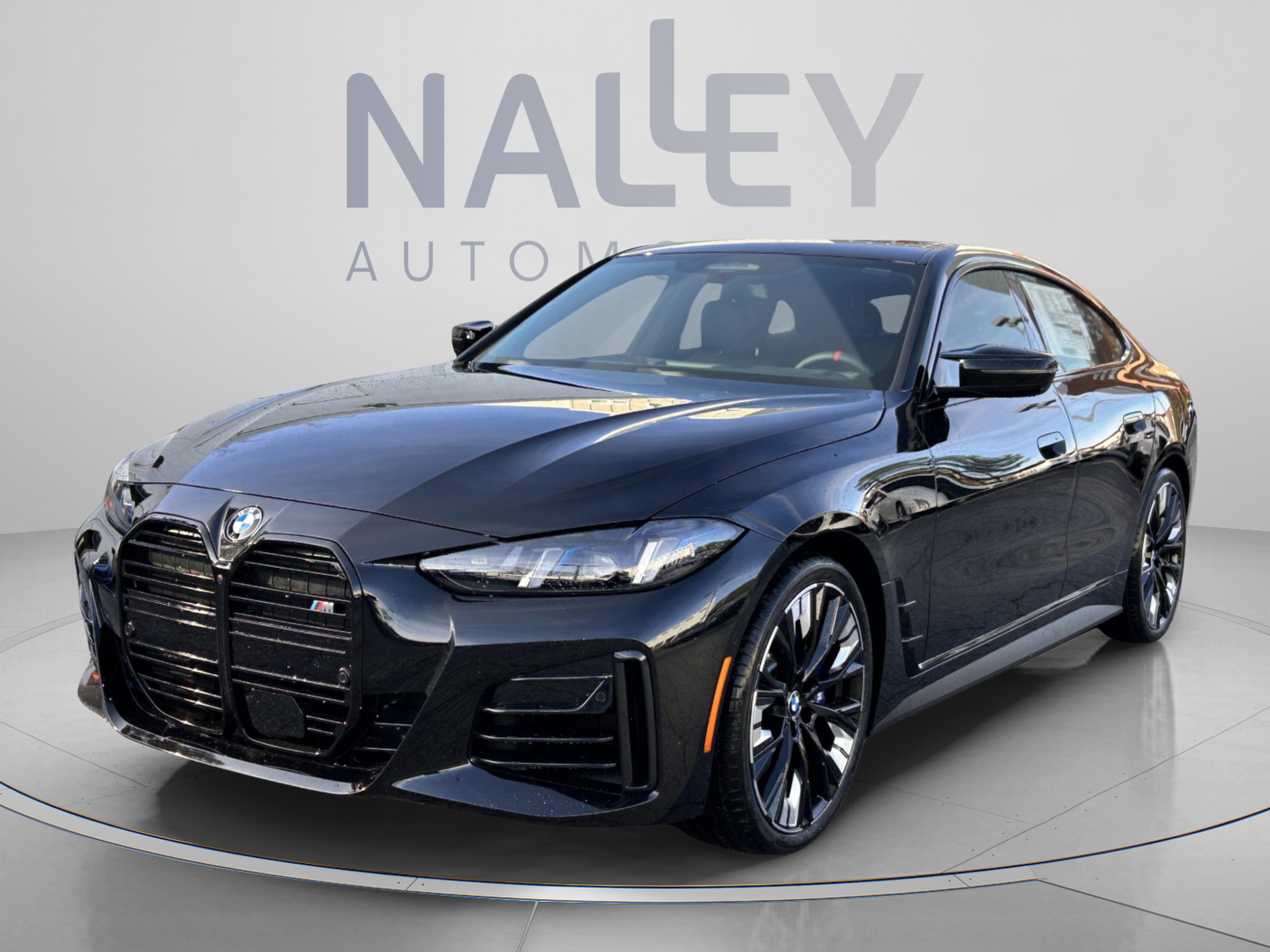 Used 2026 BMW M440i w/ Premium Package RWD image 2
