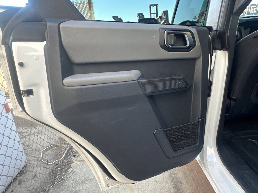 Used 2023 Ford Bronco Big Bend w/ Sasquatch Package AWD/4WD image 6