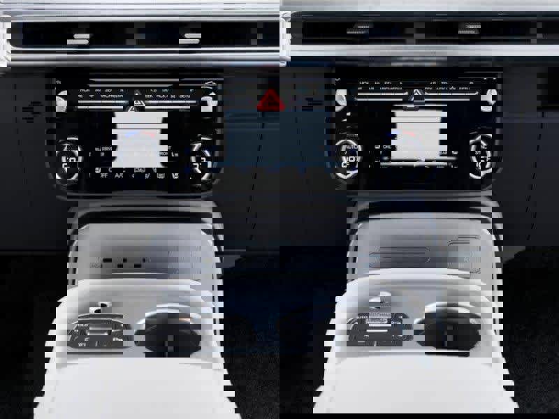 New 2026 Hyundai Ioniq 9 Limited image 16