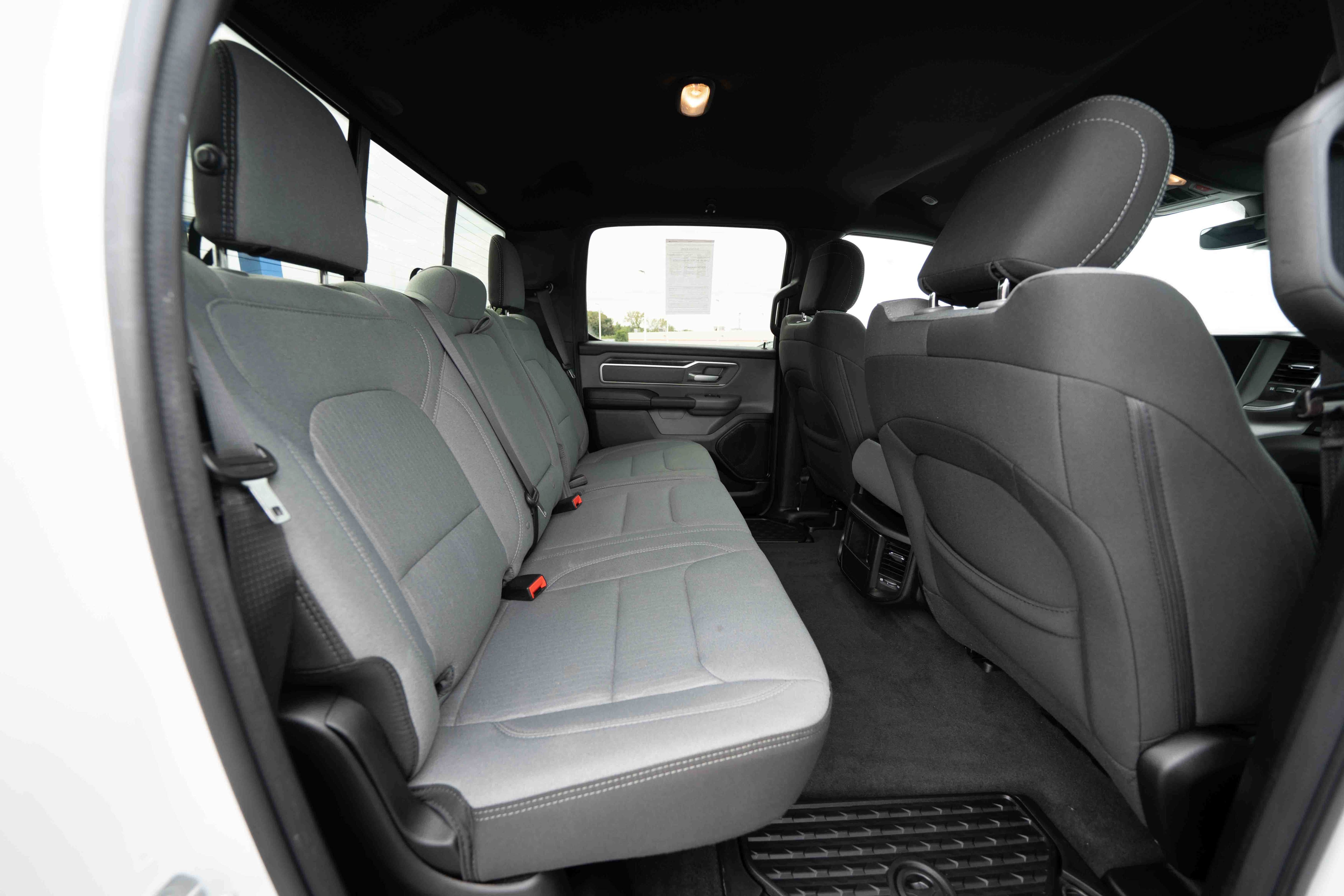 Used 2023 RAM 1500 Big Horn AWD/4WD image 23