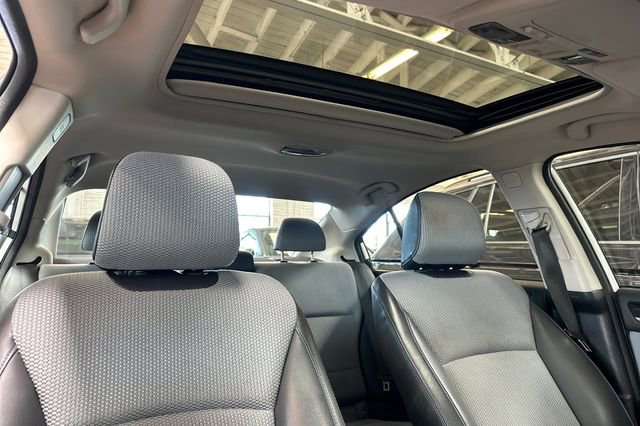 Used 2017 Subaru Legacy 2.5i Sport AWD/4WD image 19