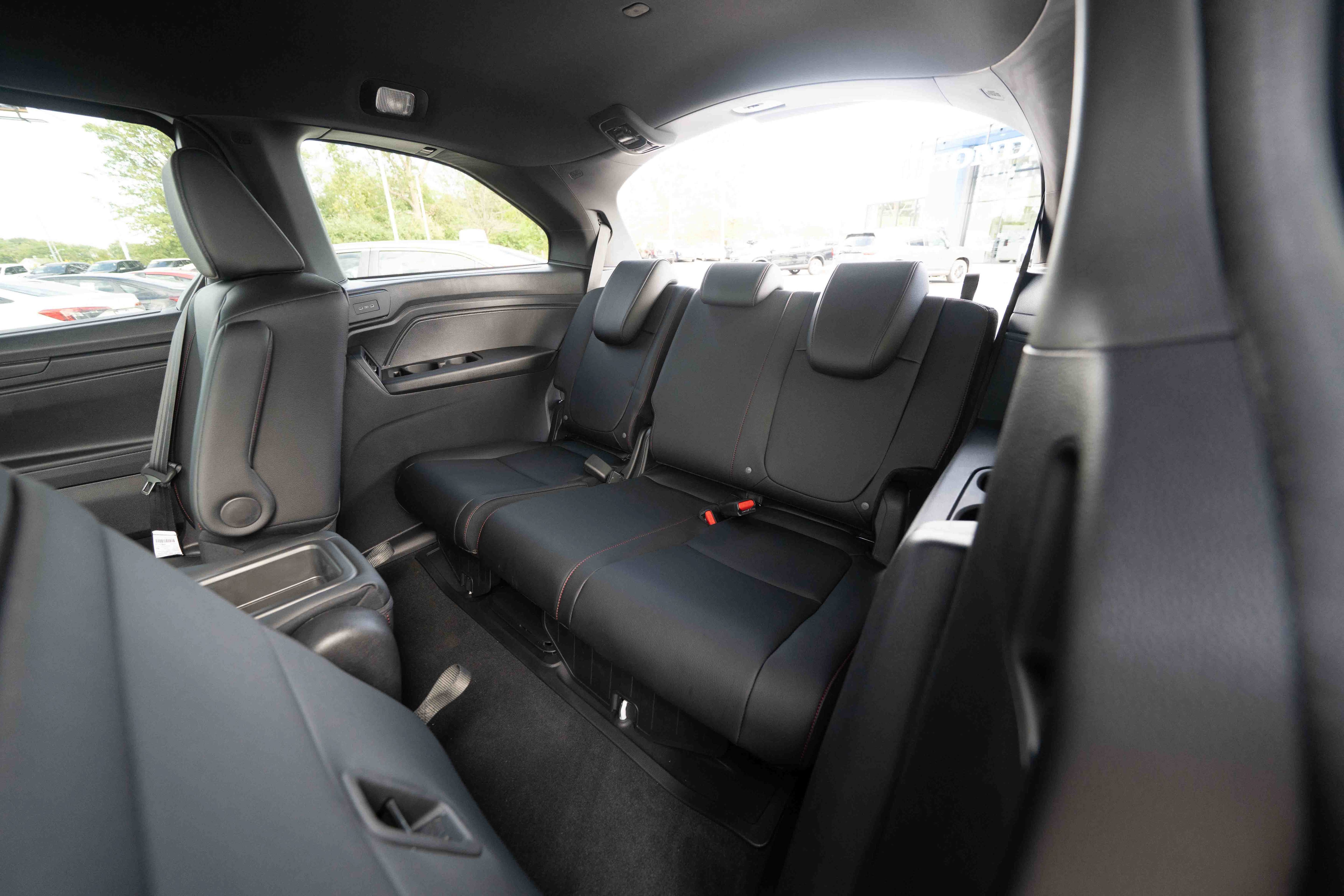 New 2026 Honda Odyssey Sport-L image 24