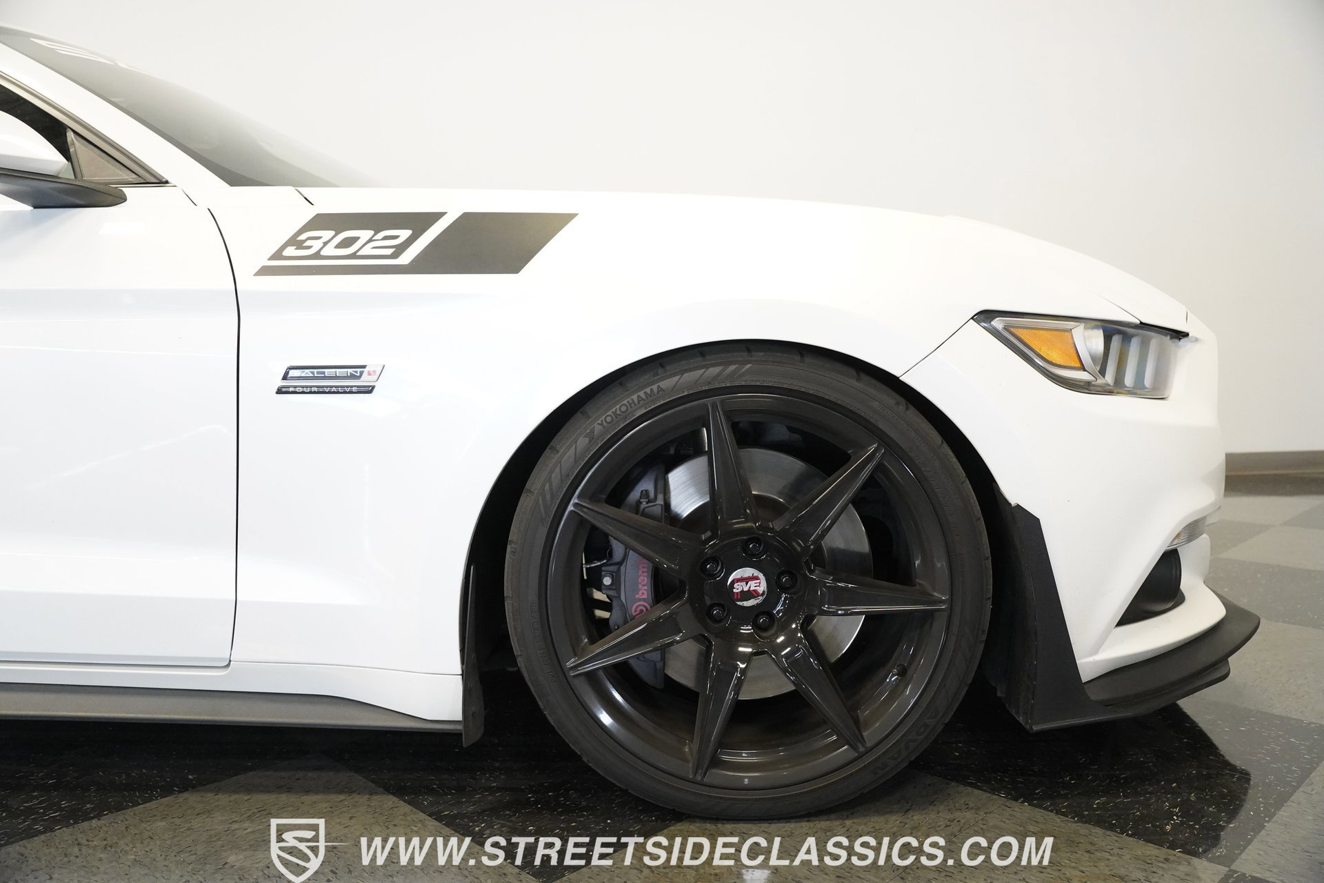Used 2017 Ford Mustang GT image 34