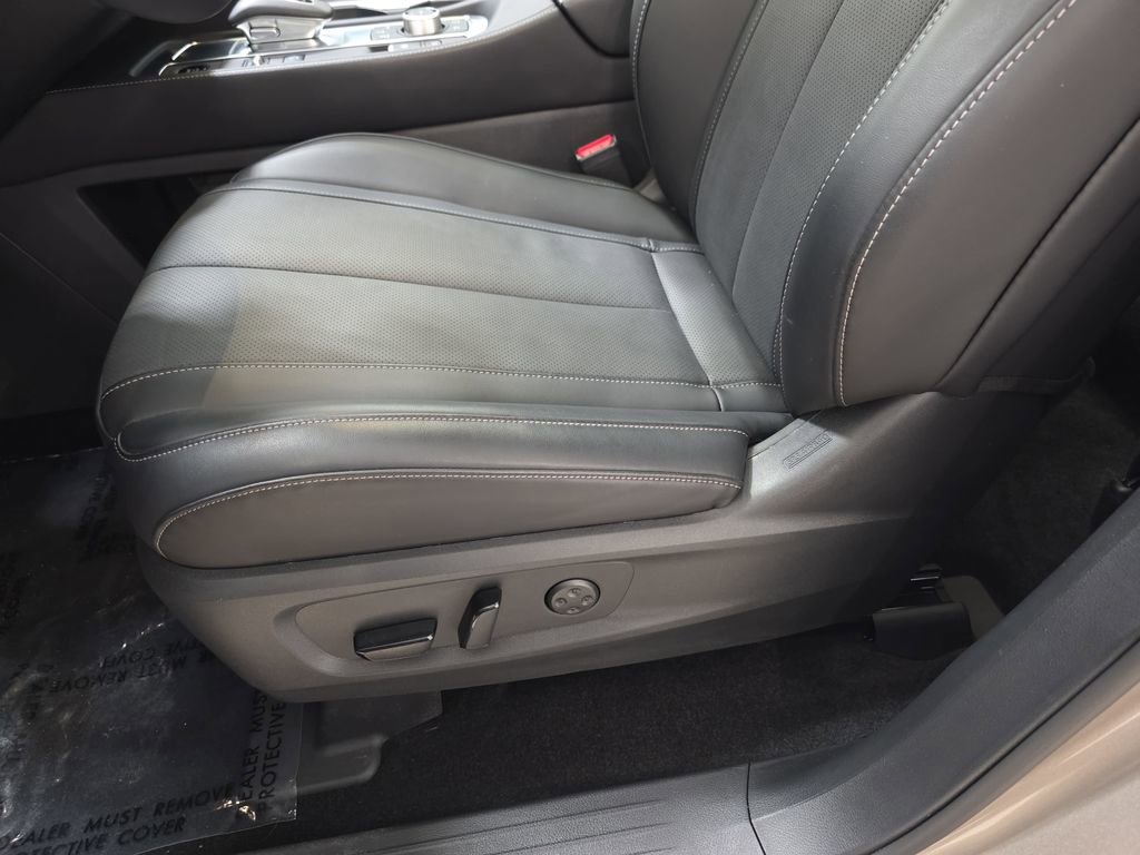 Certified 2026 INFINITI QX60 Luxe w/ Cargo Package AWD/4WD image 26