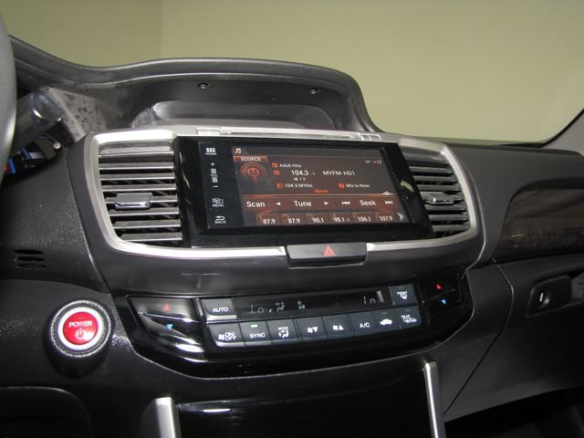 Certified 2017 Honda Accord EX-L image 7