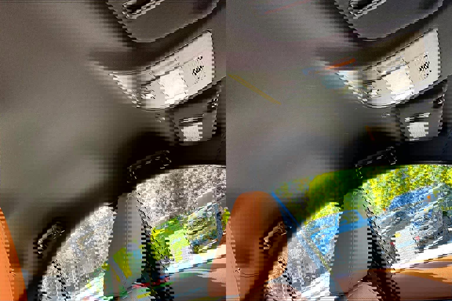 Certified 2025 Lexus IS 300 F Sport image 13