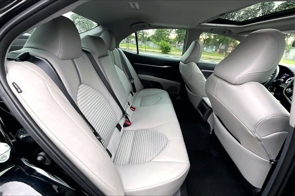 Used 2024 Toyota Camry SE FWD image 26