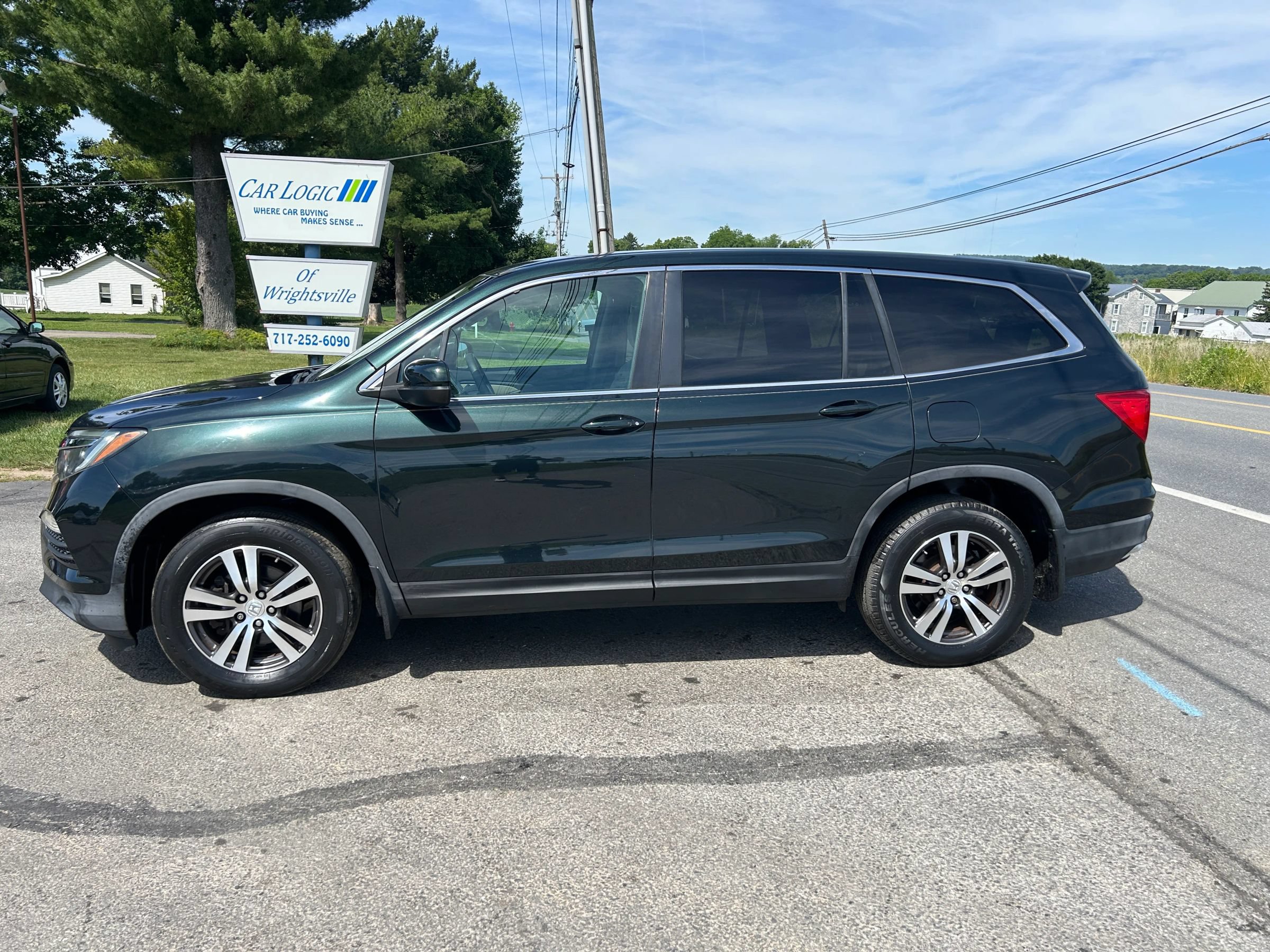 Used 2016 Honda Pilot EX image 10