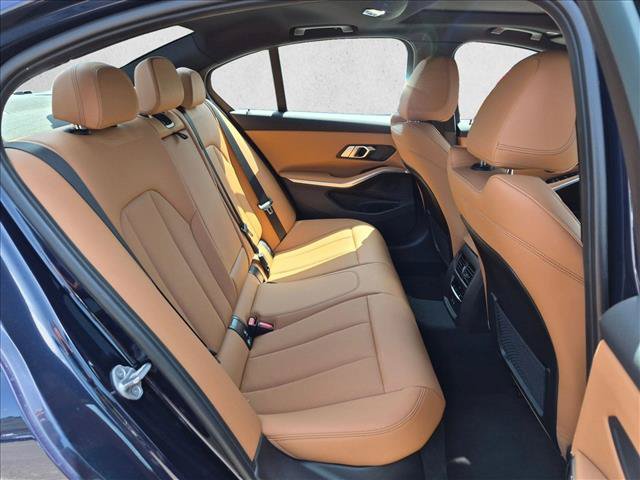 Used 2023 BMW 330i Sedan w/ Premium Package RWD image 19
