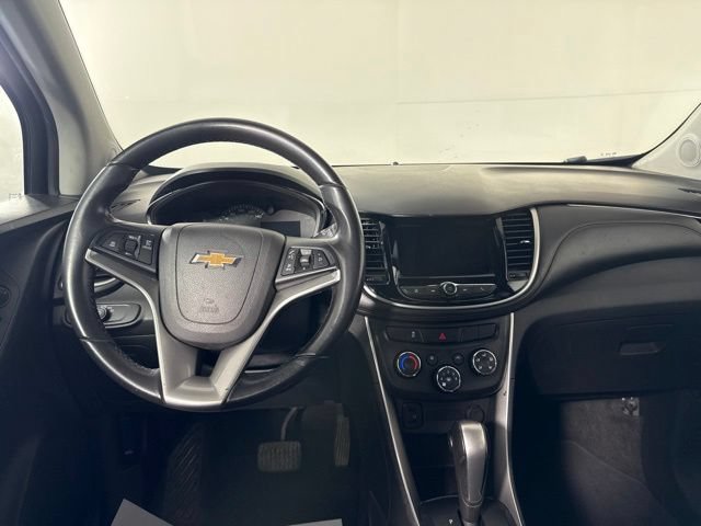 Used 2019 Chevrolet Trax LT w/ LT Convenience Package AWD/4WD image 24