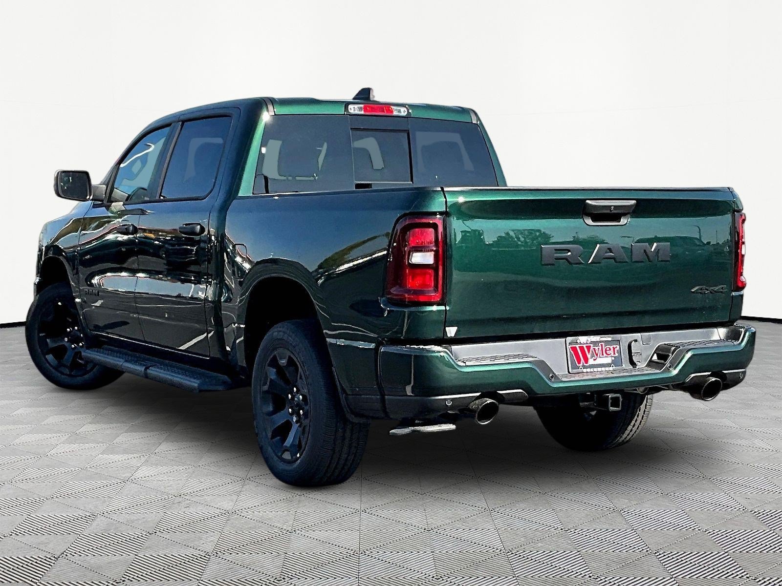 New 2027 RAM 1500 Express AWD/4WD image 4