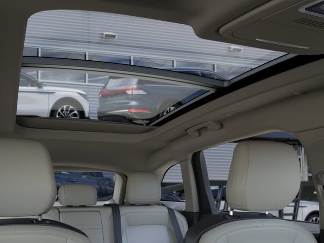 New 2026 Lincoln Nautilus Premier w/ Equipment Group 102A AWD/4WD image 23