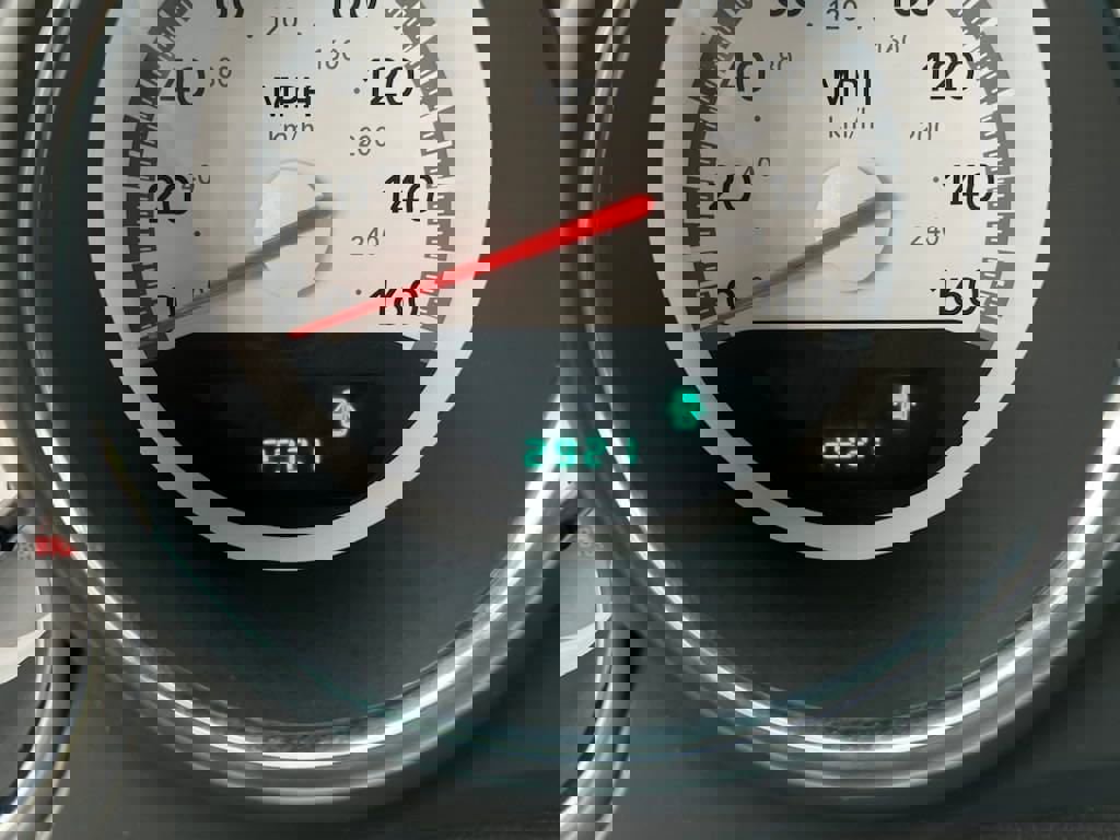 Used 2009 Dodge Challenger R/T image 25