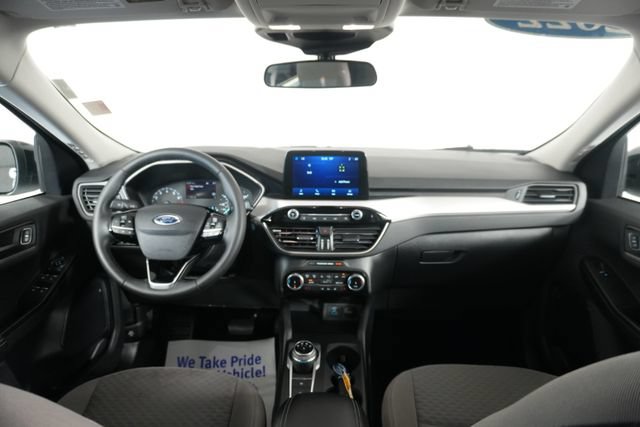 Used 2022 Ford Escape SE w/ SE Sport Appearance Package FWD image 28