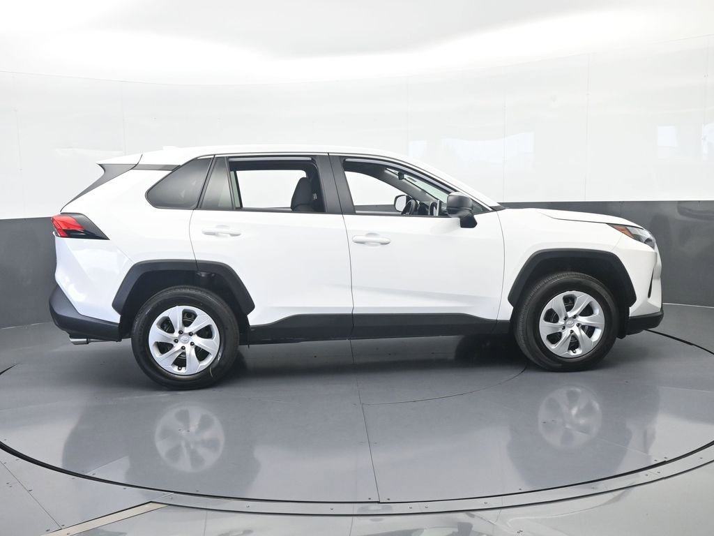 Used 2025 Toyota RAV4 LE FWD image 7