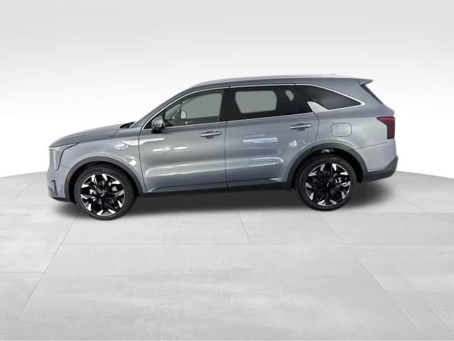 Certified 2025 Kia Sorento SX FWD image 10