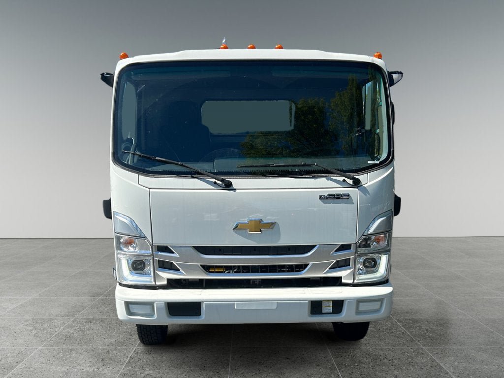 New 2024 Chevrolet Low Cab Forward RWD image 2