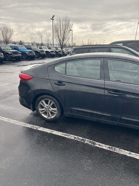 Used 2018 Hyundai Elantra Value Edition image 3