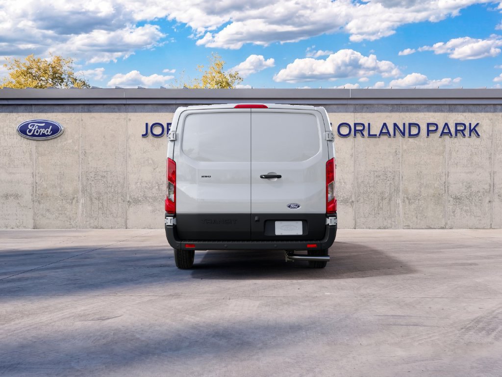 New 2027 Ford Transit 250 Low Roof RWD image 7