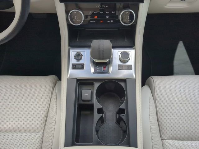 Used 2022 Jaguar F-PACE S image 21
