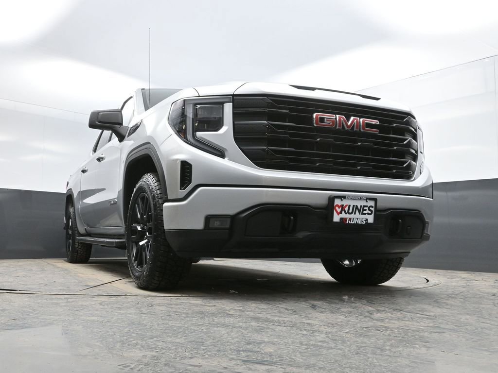 Used 2022 GMC Sierra 1500 Elevation image 32