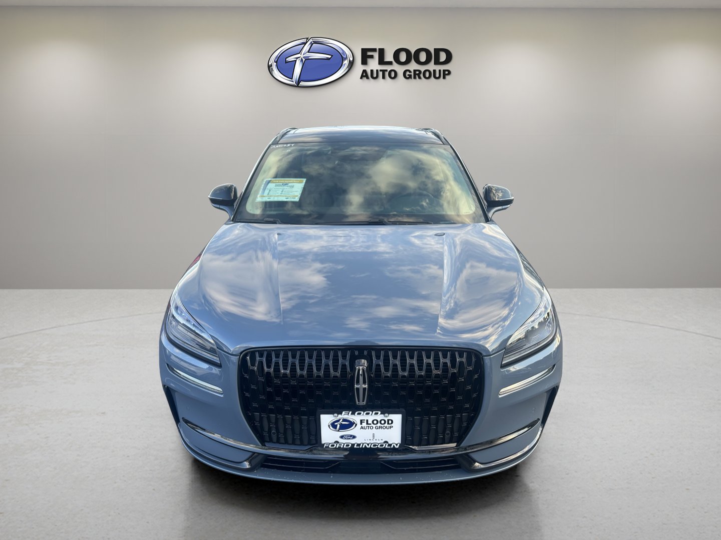 New 2026 Lincoln Corsair Premiere image 2