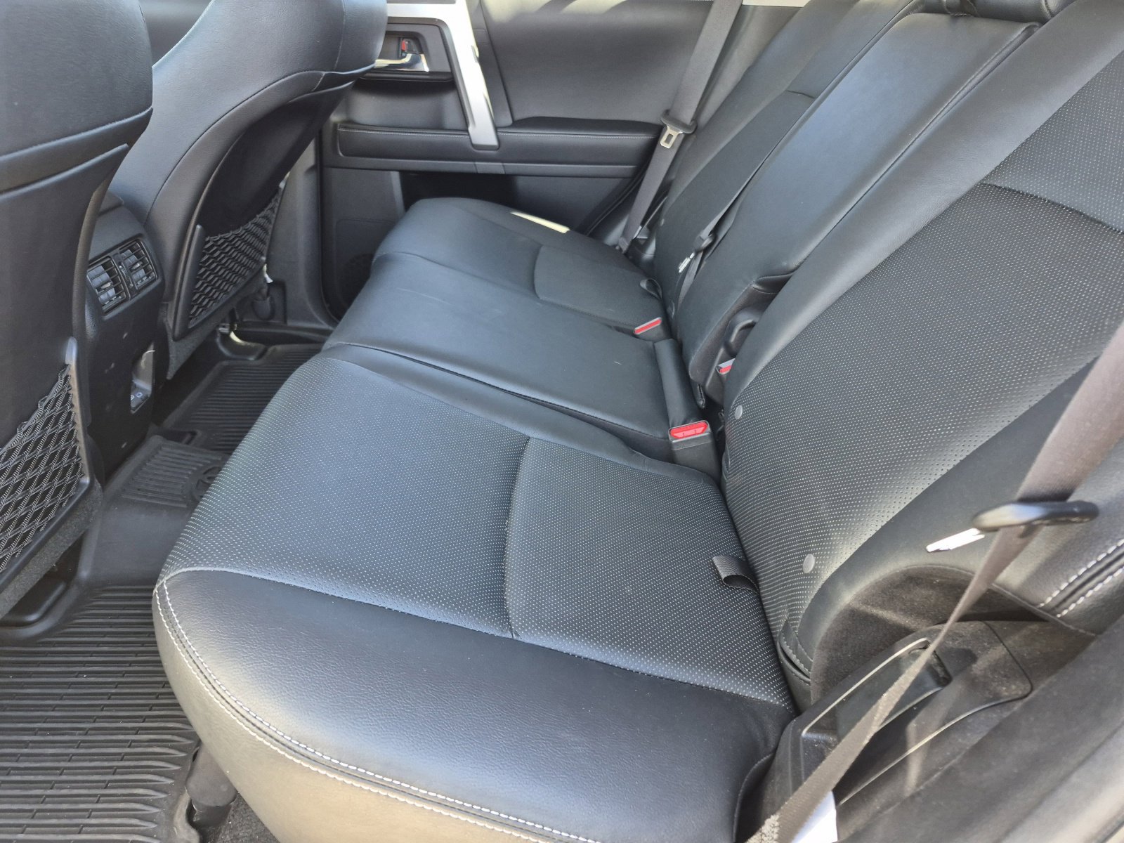 Used 2024 Toyota 4Runner Limited image 17