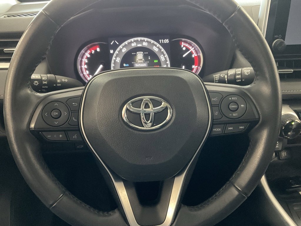 Used 2024 Toyota RAV4 XLE Premium image 12