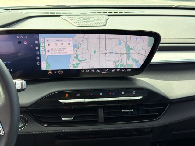 Used 2025 Buick Enclave Avenir FWD image 18