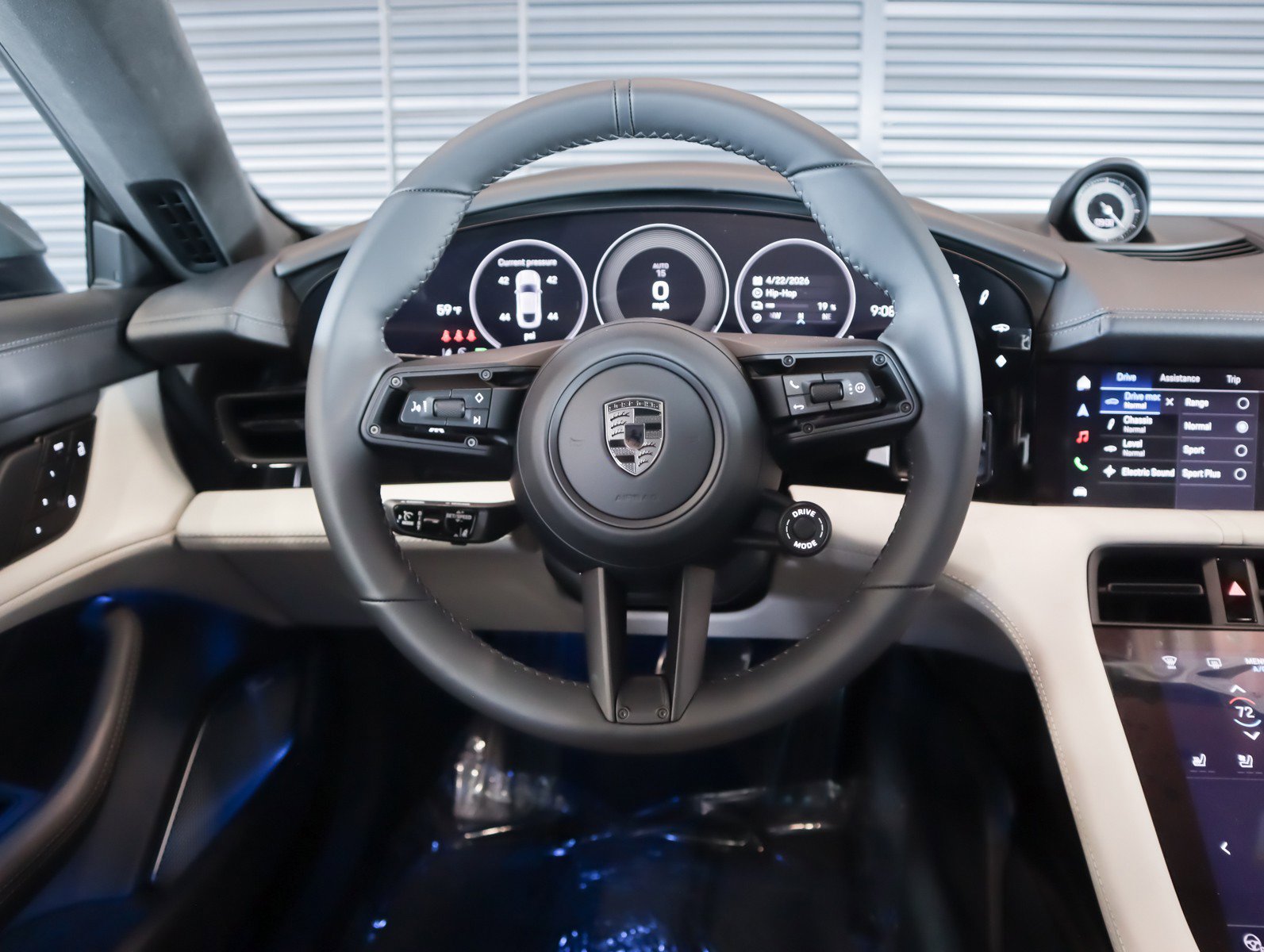 New 2026 Porsche Taycan Turbo AWD/4WD image 14