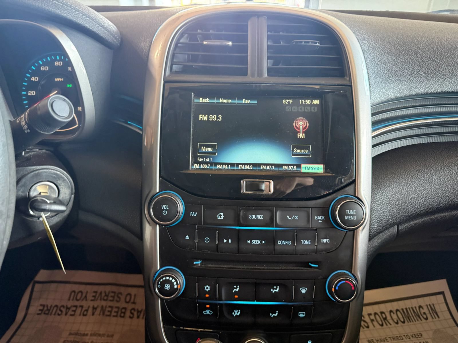 Used 2016 Chevrolet Malibu LT FWD image 15