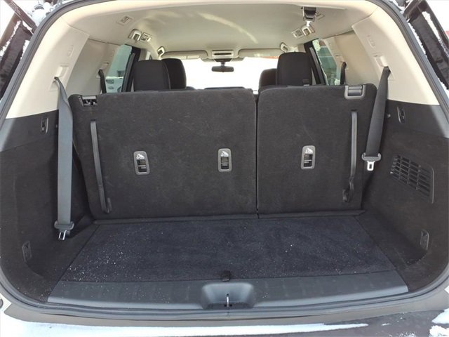 Used 2024 Nissan Pathfinder SV image 8