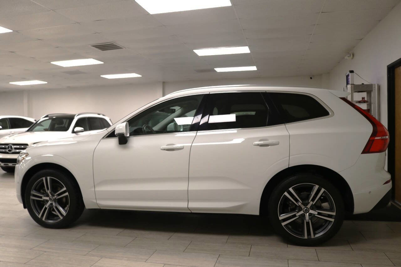 Used 2019 Volvo XC60 T5 Momentum w/ Premium Package AWD/4WD image 11