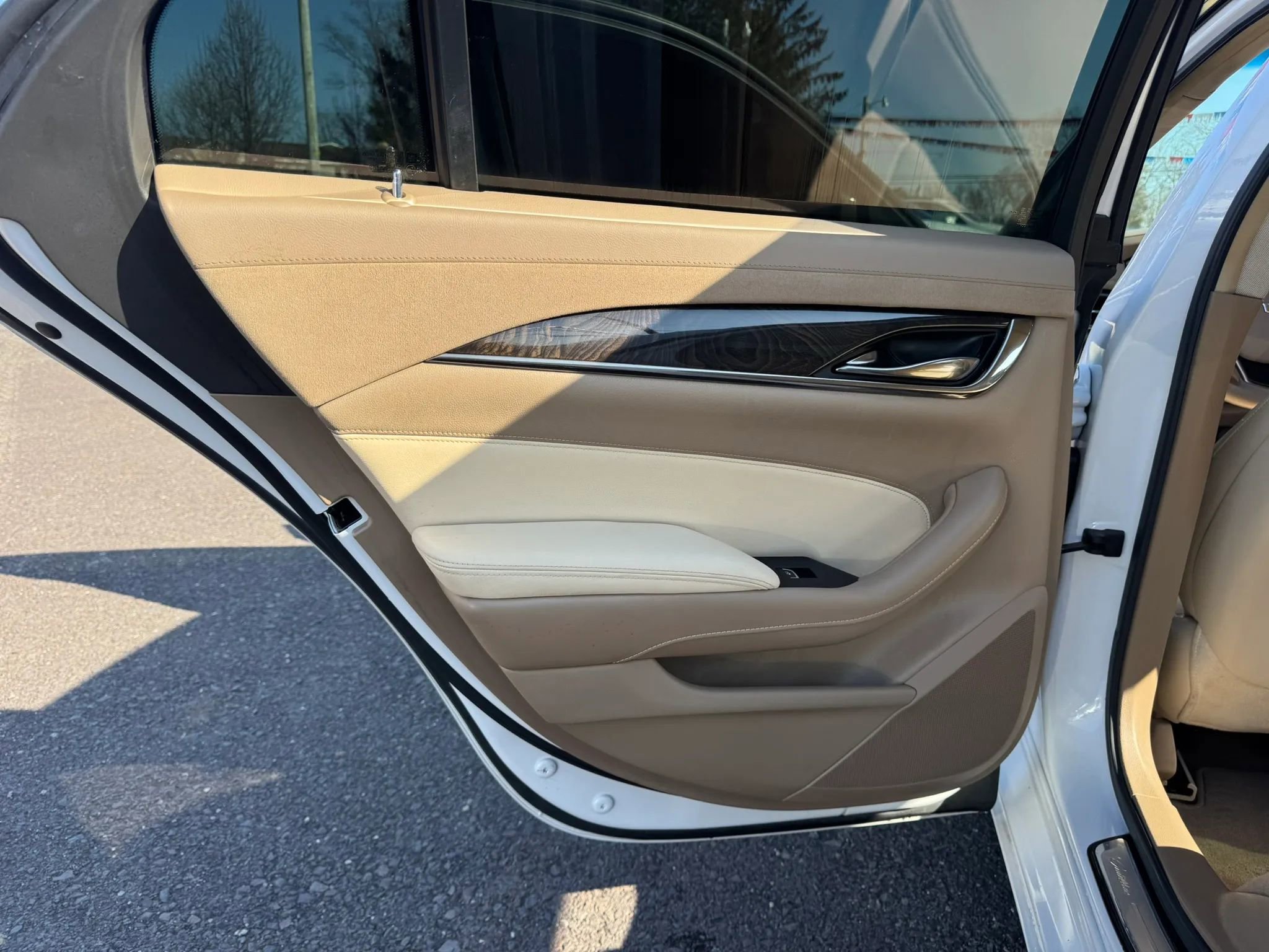 Used 2016 Cadillac CTS Luxury image 16