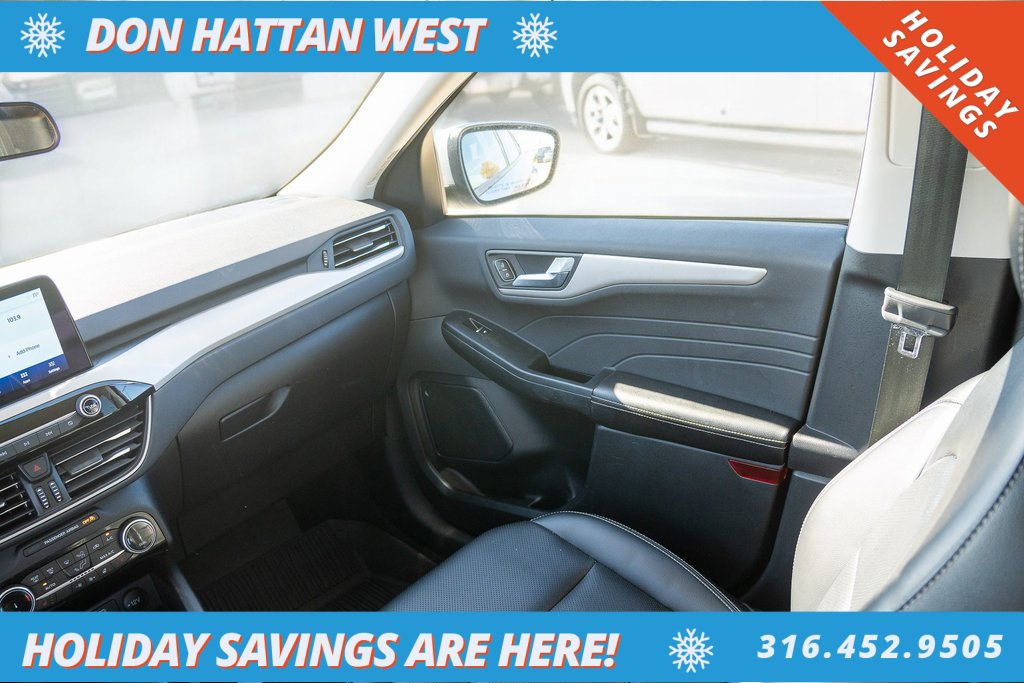 Used 2022 Ford Escape SEL image 15