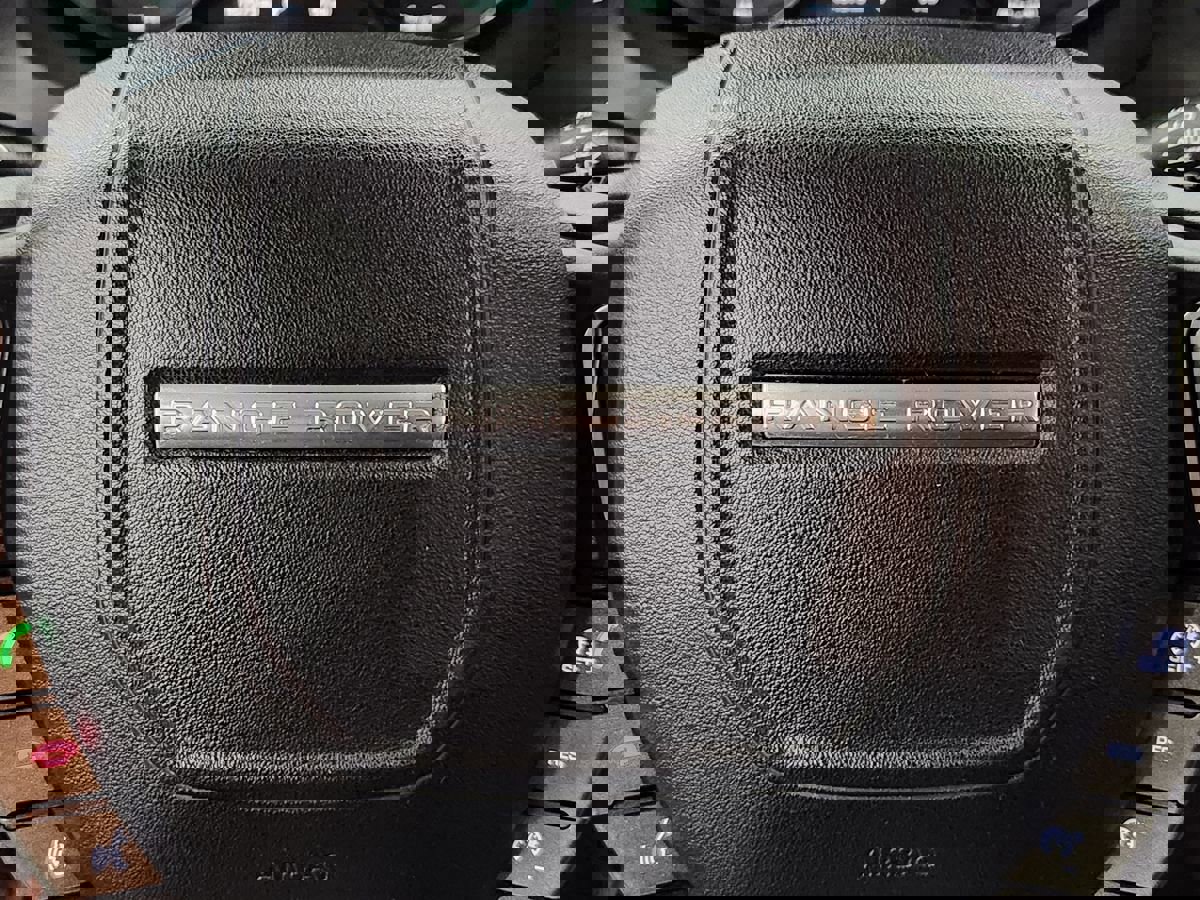 Used 2016 Land Rover Range Rover Evoque SE Premium image 48