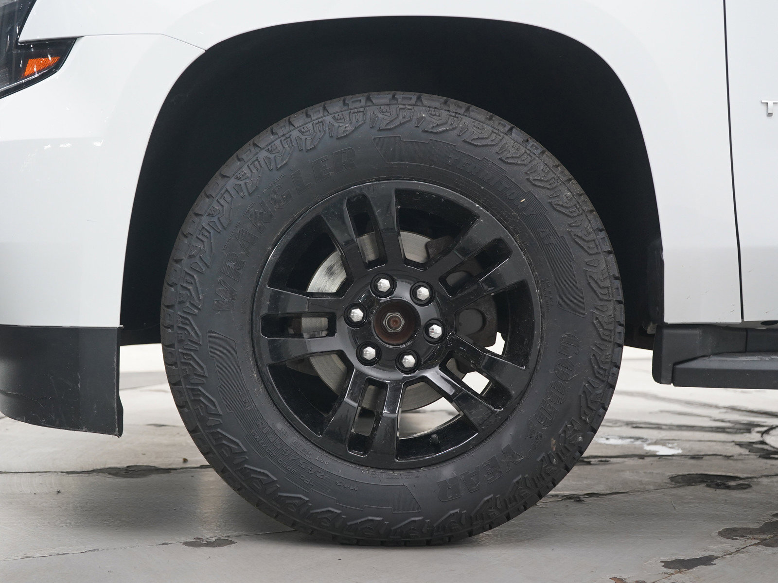 Used 2017 Chevrolet Tahoe LT w/ Max Trailering Package AWD/4WD image 31
