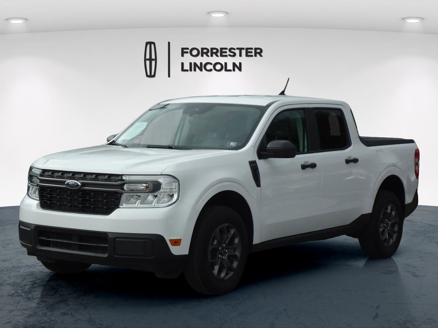 Used 2024 Ford Maverick XLT image 7