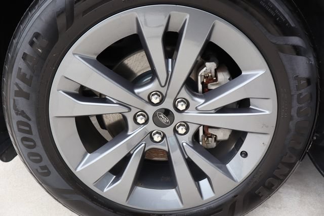 Used 2023 Ford Explorer XLT w/ Equipment Group 202A AWD/4WD image 46
