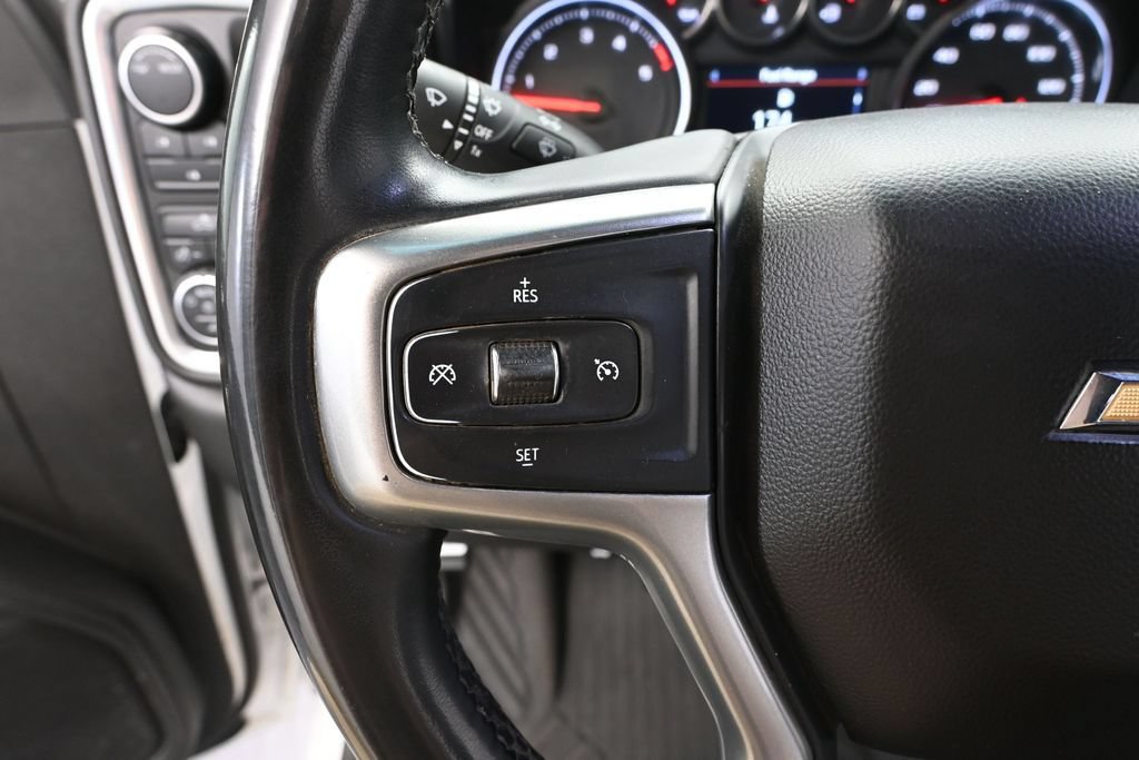 Used 2023 Chevrolet Silverado 2500 LT AWD/4WD image 31