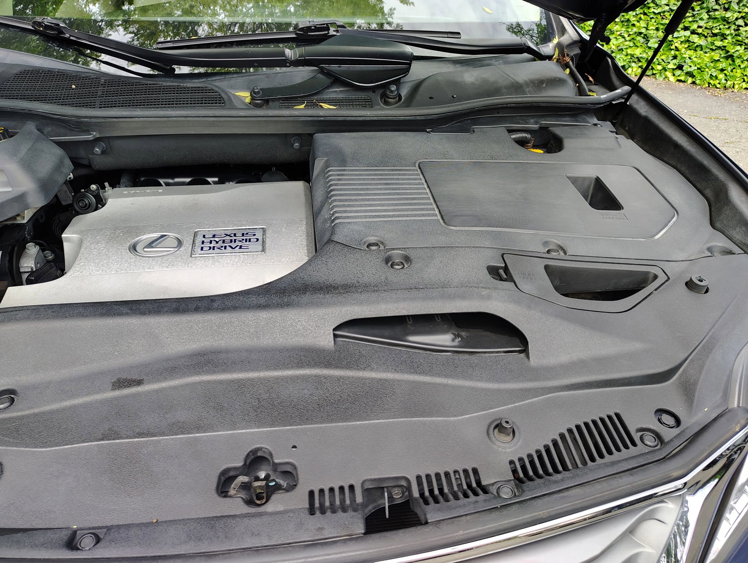 Used 2013 Lexus RX 450h AWD w/ Navigation Pkg image 30