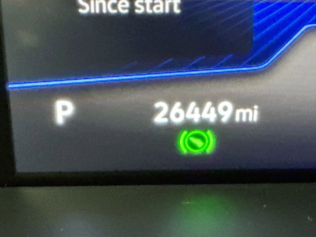 Used 2022 Volkswagen Tiguan SE w/ Panoramic Sunroof Package image 16