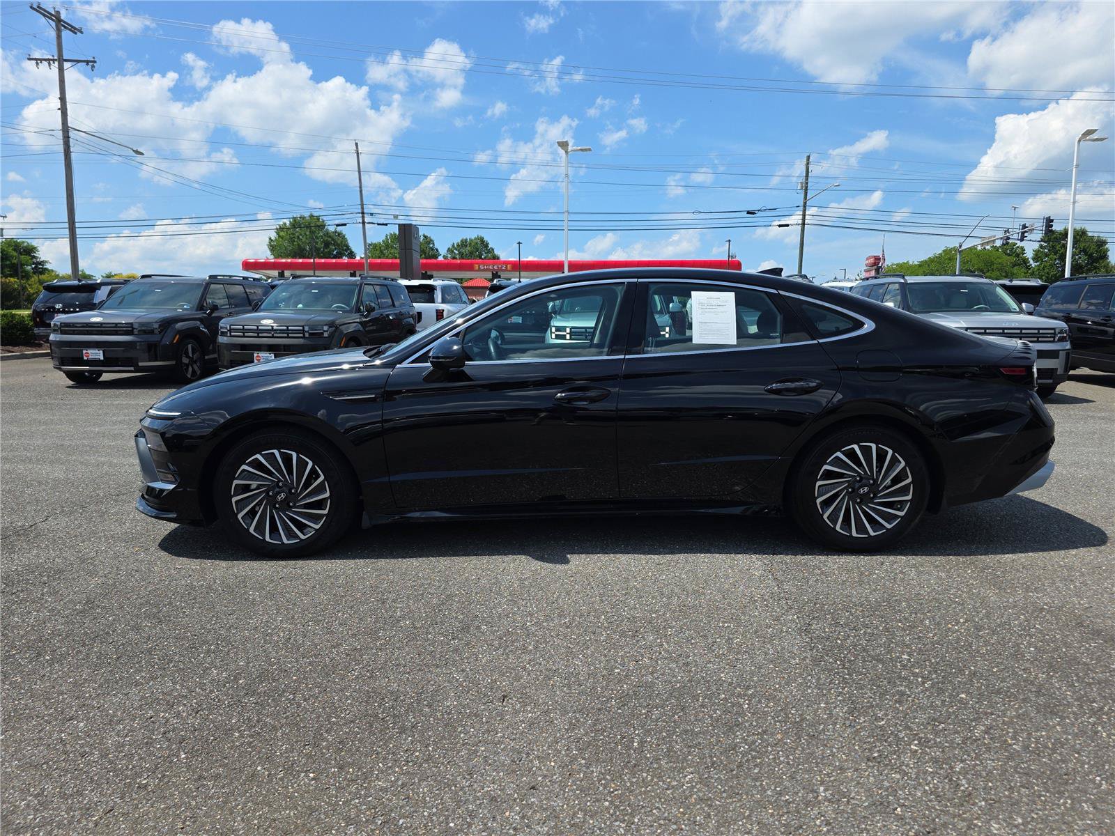 Certified 2025 Hyundai Sonata SEL FWD image 8
