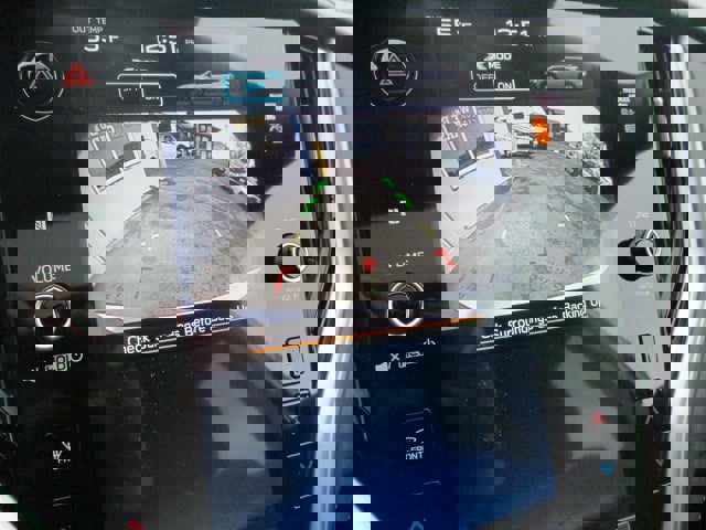 Used 2024 Subaru Outback Premium image 18