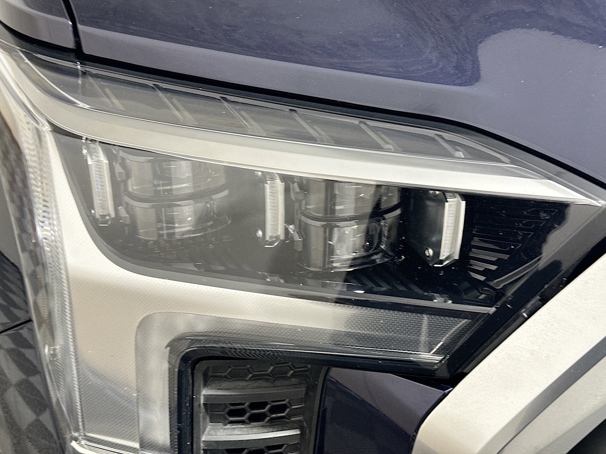 Used 2025 Toyota Tundra Limited image 9