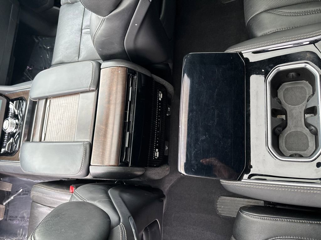 Used 2023 Jeep Grand Wagoneer L 4WD image 23