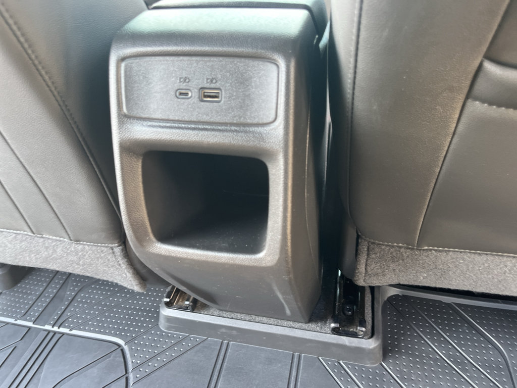 Used 2025 Chevrolet Trax RS FWD image 38